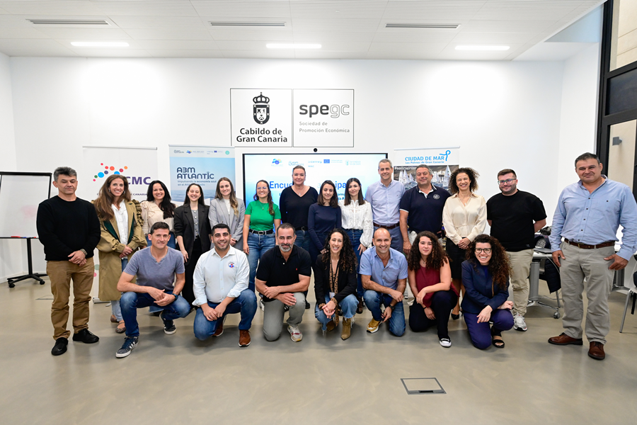 El Ayuntamiento fomenta las vocaciones profesionales vinculadas al mar con espacios de participación activa